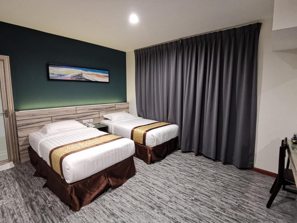 Meriton Inn Kuantan Ngoại thất bức ảnh