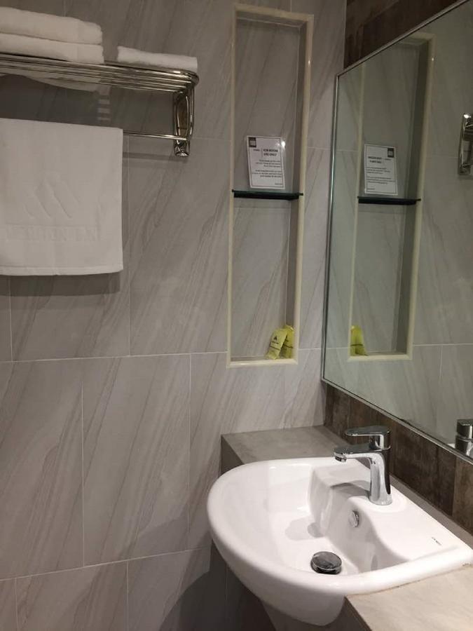 Meriton Inn Kuantan Ngoại thất bức ảnh