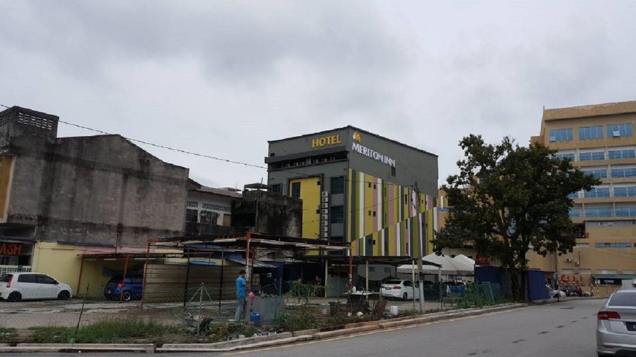 Meriton Inn Kuantan Ngoại thất bức ảnh