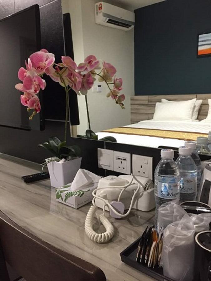 Meriton Inn Kuantan Ngoại thất bức ảnh