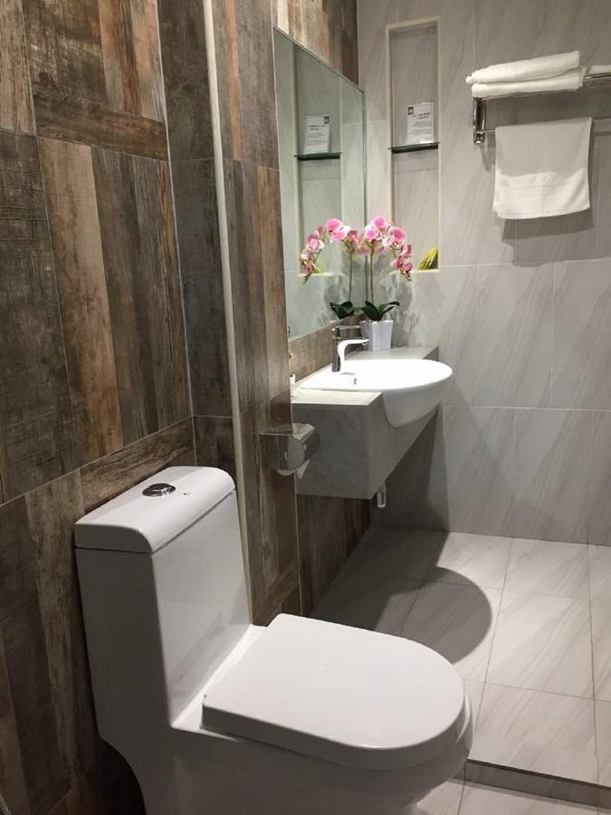 Meriton Inn Kuantan Ngoại thất bức ảnh