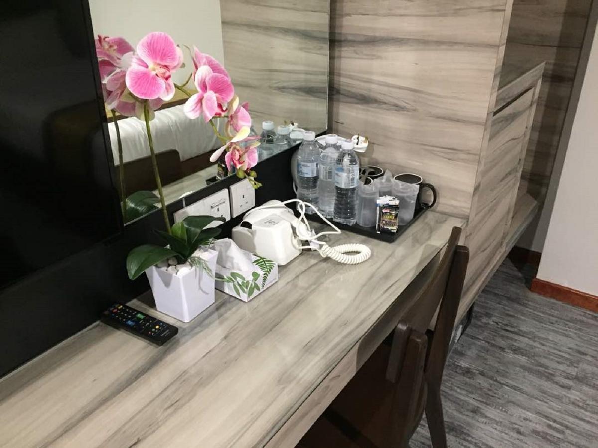 Meriton Inn Kuantan Ngoại thất bức ảnh