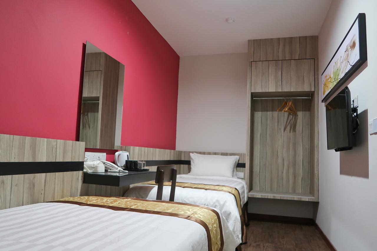 Meriton Inn Kuantan Ngoại thất bức ảnh
